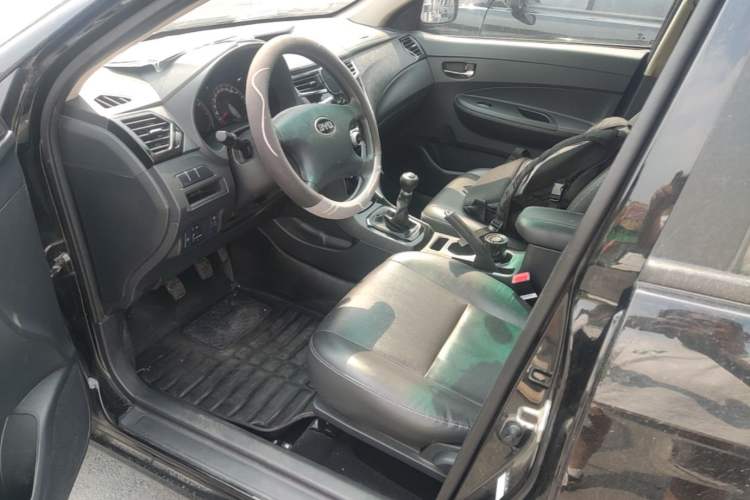 Used BYD F3 2020 1.5L Manual Value Edition Driver Seat
