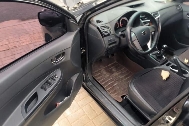 Used BYD F3 2020 1.5L Manual Luxury Edition Driver Seat