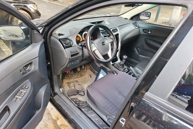 Used BYD F3 2020 1.5L Manual Luxury Edition Driver Seat