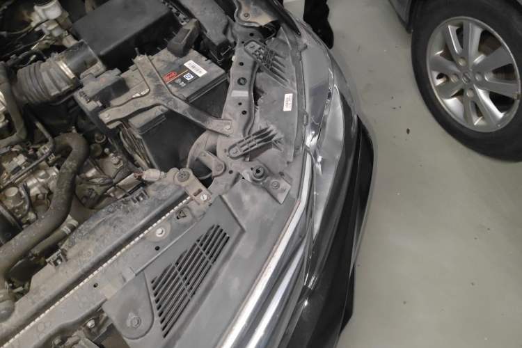 Used BYD F3 2020 1.5L Manual Luxury Edition Engine Bay Left