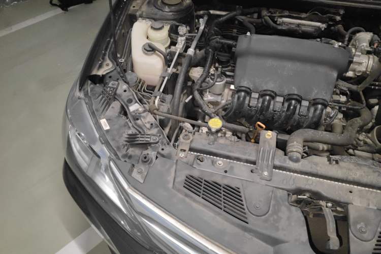 Used BYD F3 2020 1.5L Manual Luxury Edition Engine Bay Right