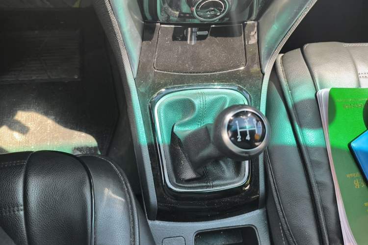 Used BYD F3 2020 1.5L Manual Luxury Edition Gear Lever