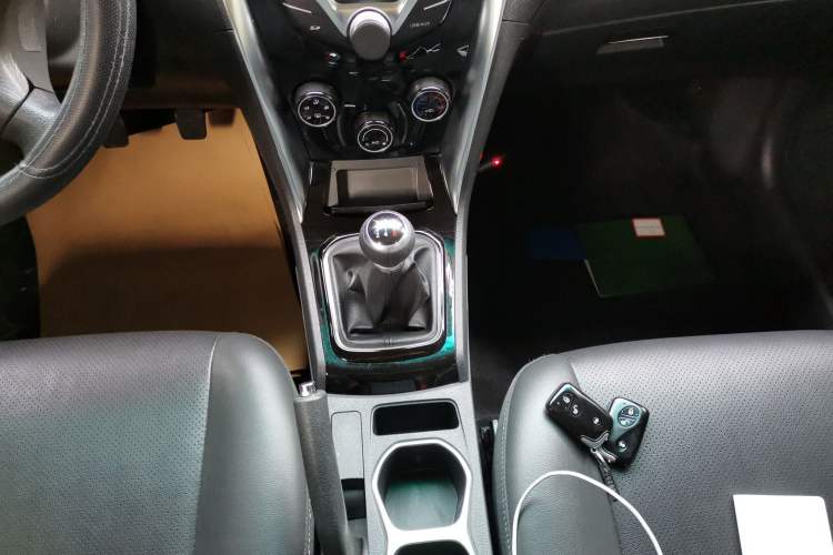 Used BYD F3 2020 1.5L Manual Value Edition Gear Lever