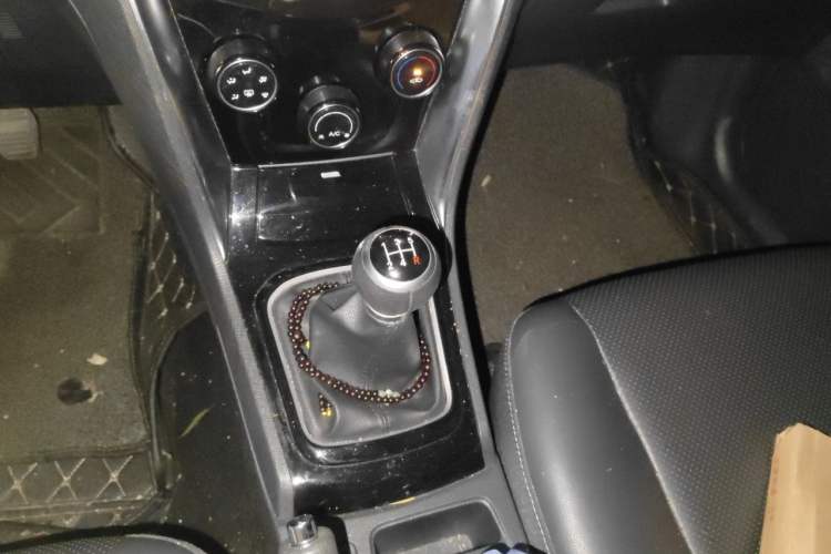 Used BYD F3 2020 1.5L Manual Luxury Edition Gear Lever