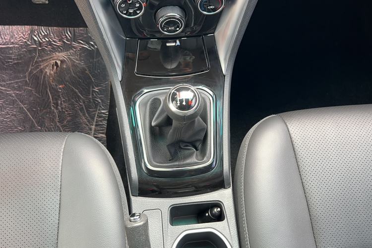 Used BYD F3 2020 1.5L Manual Value Edition Gear Lever