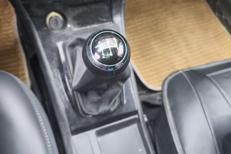 Used BYD F3 2020 1.5L Manual Classic Trim Gear Lever