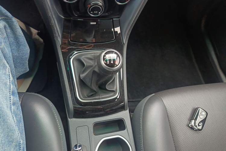 Used BYD F3 2020 1.5L Manual Value Edition Gear Lever