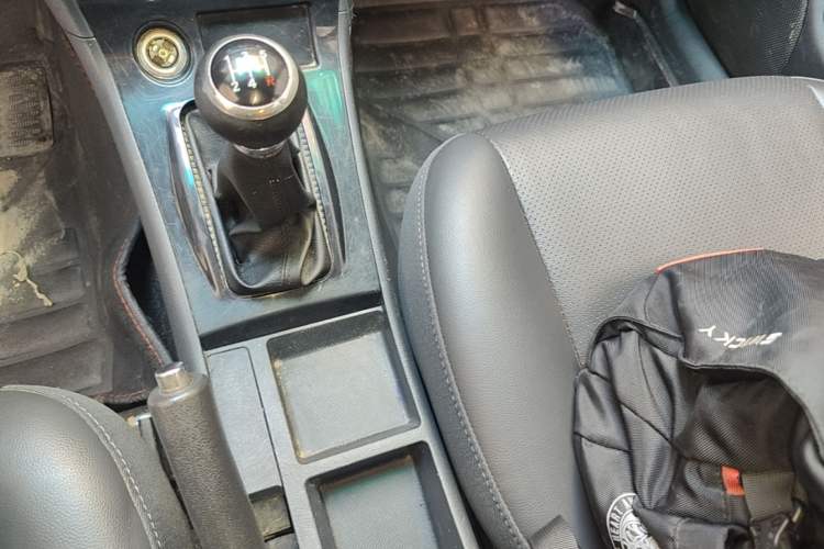 Used BYD F3 2020 1.5L Manual Classic Trim Gear Lever