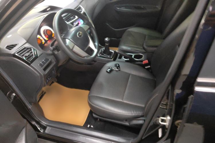 Used BYD F3 2020 1.5L Manual Luxury Edition Interior 1