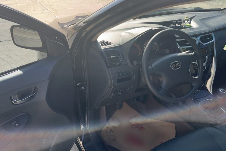 Used BYD F3 2020 1.5L Manual Value Edition Interior 2