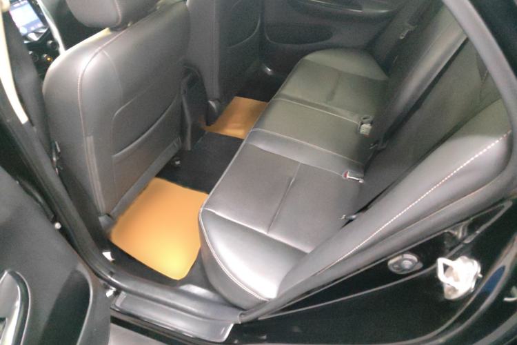 Used BYD F3 2020 1.5L Manual Luxury Edition Interior 2