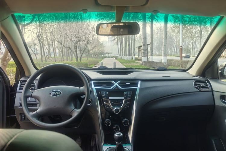 Used BYD F3 2020 1.5L Manual Value Edition Interior 4