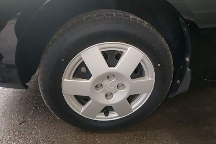 Used BYD F3 2020 1.5L Manual Classic Trim Left Front Wheel Hub