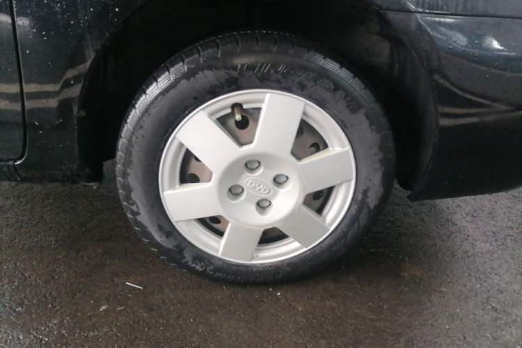 Used BYD F3 2020 1.5L Manual Classic Trim Right Front Wheel Hub