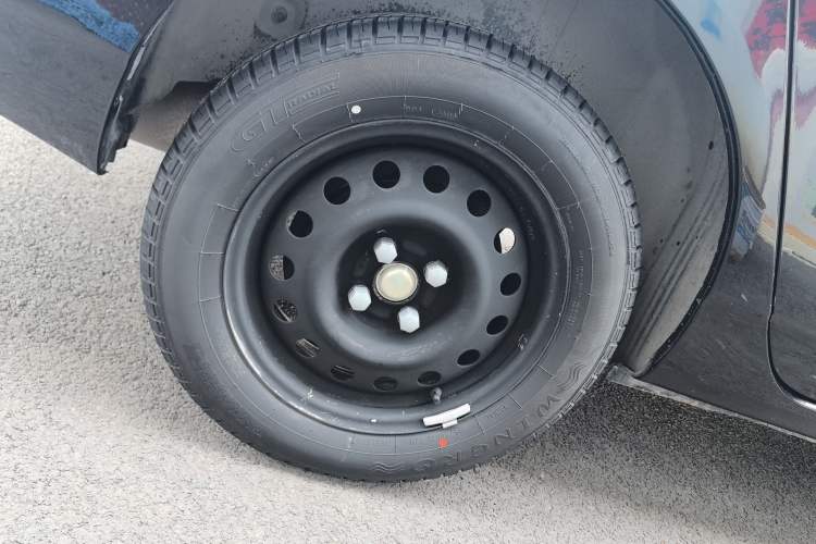 Used BYD F3 2020 1.5L Manual Classic Trim Right Rear Wheel Hub