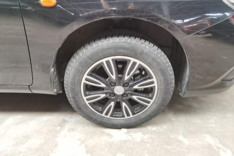 Used BYD F3 2020 1.5L Manual Luxury Edition Right Rear Wheel Hub