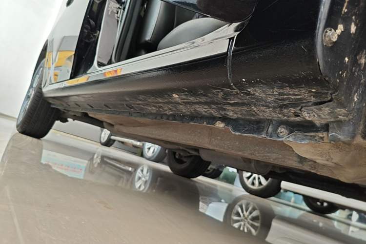 Used BYD F3 2020 1.5L Manual Luxury Edition Right Side Sill
