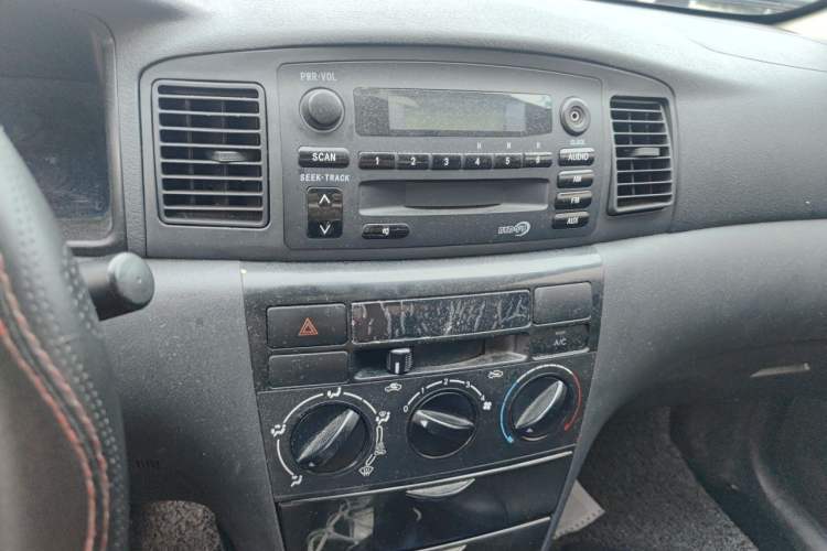 Used BYD F3 2020 1.5L Manual Classic Trim Audio And AC Panel