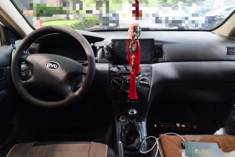 Used BYD F3 2020 1.5L Manual Classic Trim Center Console