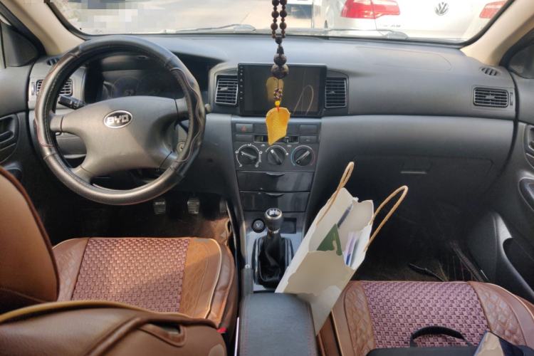 Used BYD F3 2020 1.5L Manual Classic Trim Center Console