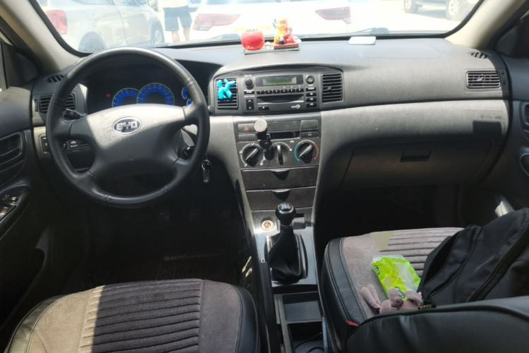Used BYD F3 2020 1.5L Manual Classic Trim Center Console