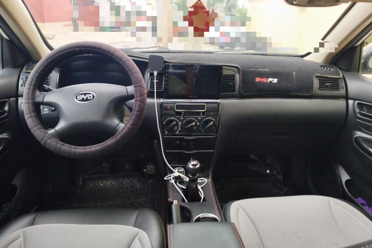 Used BYD F3 2020 1.5L Manual Classic Trim Center Console