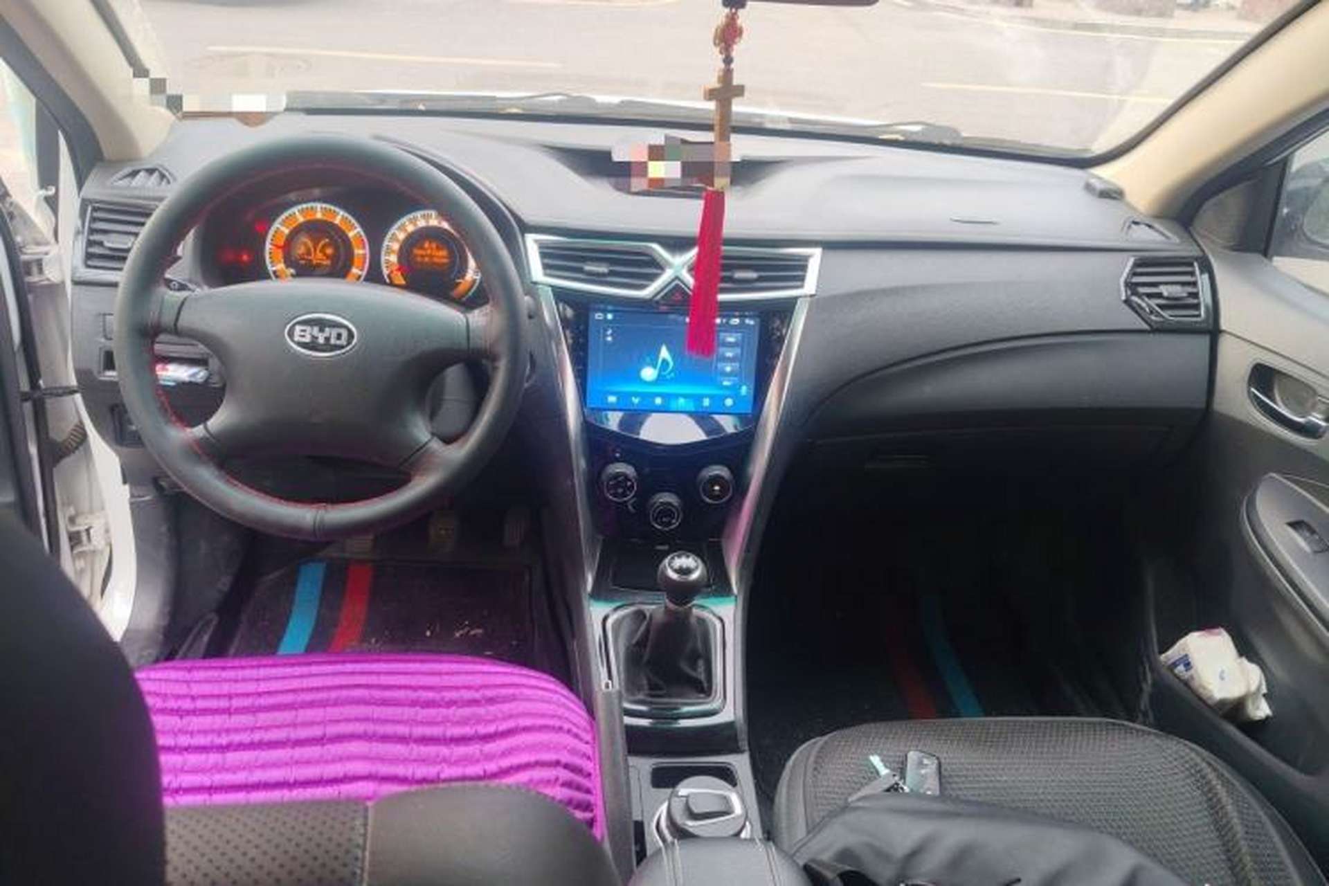 Used BYD F3 2020 1.5L Manual Value Edition Center Console