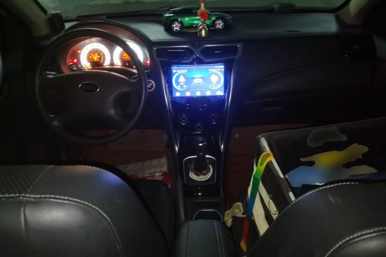 Used BYD F3 2020 1.5L Manual Value Edition Center Console