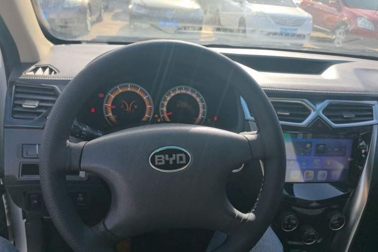 Used BYD F3 2020 1.5L Manual Value Edition Center Console