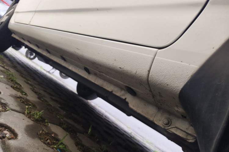 Used BYD F3 2020 1.5L Manual Classic Trim Chassis Front Right