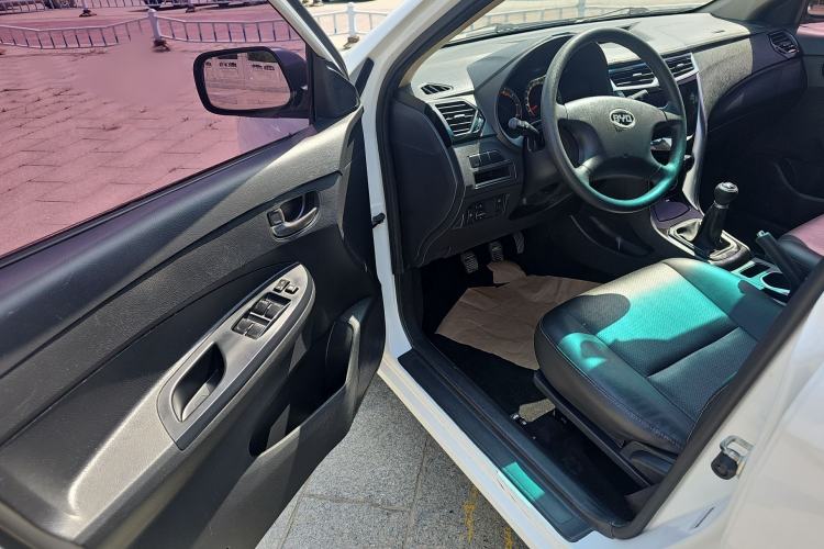 Used BYD F3 2020 1.5L Manual Value Edition Driver Seat