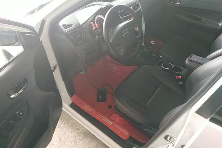 Used BYD F3 2020 1.5L Manual Value Edition Driver Seat