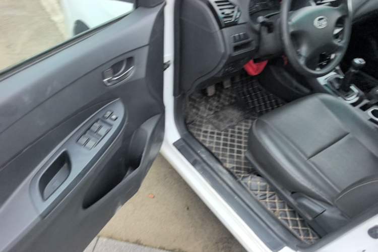 Used BYD F3 2020 1.5L Manual Value Edition Driver Seat