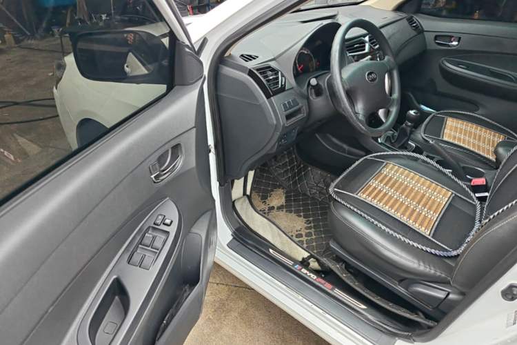 Used BYD F3 2020 1.5L Manual Value Edition Driver Seat