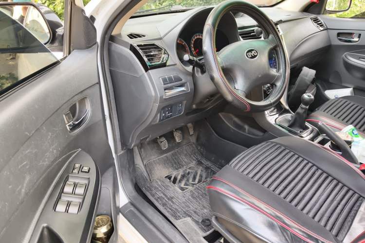 Used BYD F3 2020 1.5L Manual Value Edition Driver Seat
