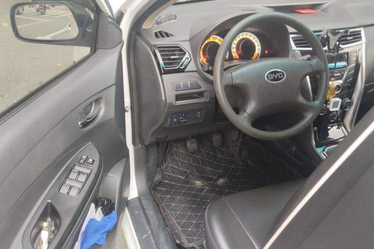 Used BYD F3 2020 1.5L Manual Value Edition Driver Seat