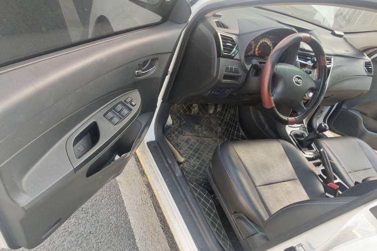 Used BYD F3 2020 1.5L Manual Value Edition Driver Seat