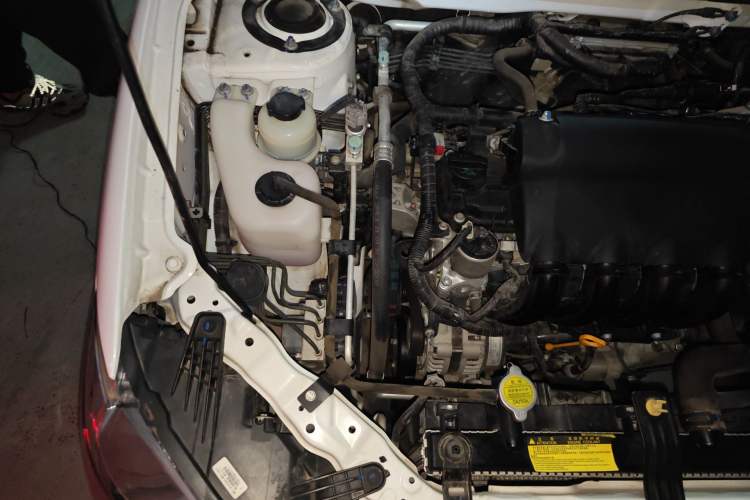 Used BYD F3 2020 1.5L Manual Luxury Edition Engine Bay Right