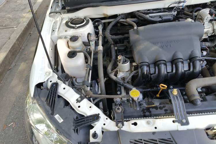 Used BYD F3 2020 1.5L Manual Luxury Edition Engine Bay Right