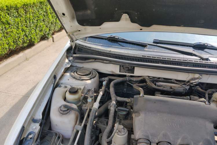 Used BYD F3 2020 1.5L Manual Classic Trim Engine Bay Right