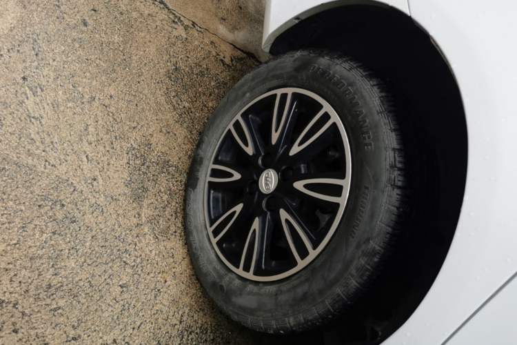 Used BYD F3 2020 1.5L Manual Luxury Edition Exterior 3