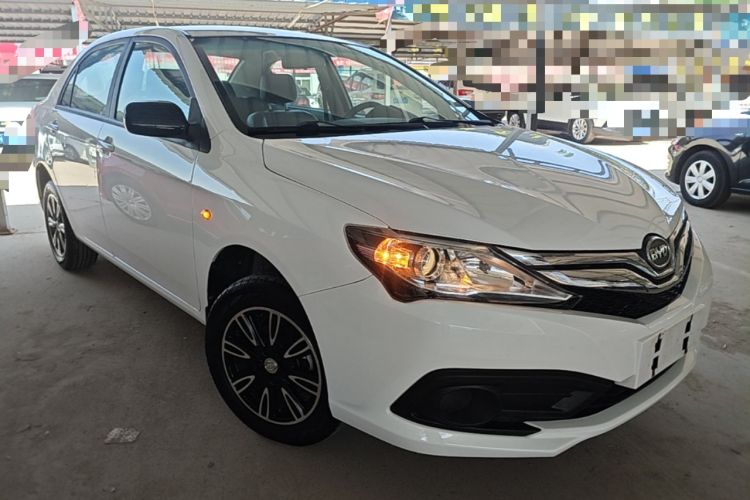 Used BYD F3 2020 1.5L Manual Luxury Edition Front Right 45 Deg