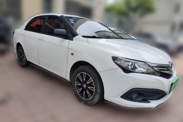 Used BYD F3 2020 1.5L Manual Luxury Edition Front Right 45 Deg