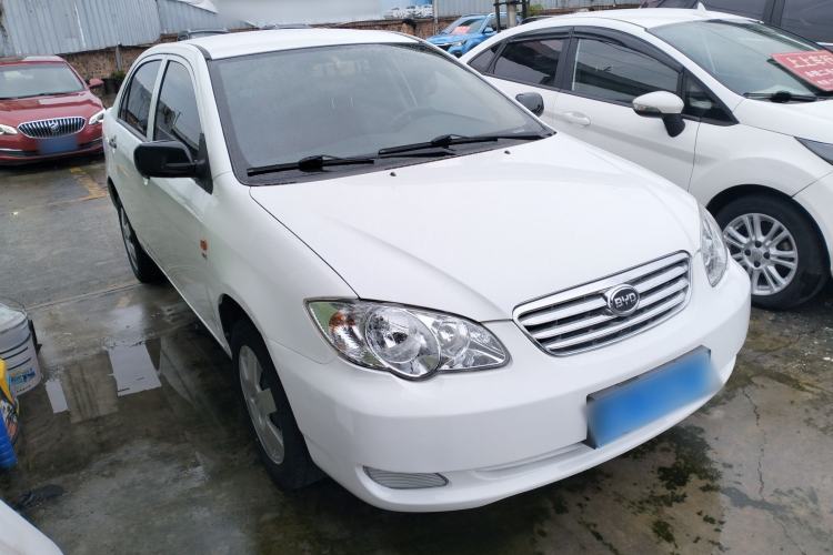 Used BYD F3 2020 1.5L Manual Classic Trim Front Right 45 Deg