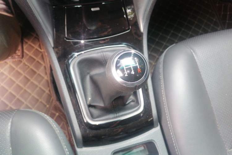 Used BYD F3 2020 1.5L Manual Value Edition Gear Lever
