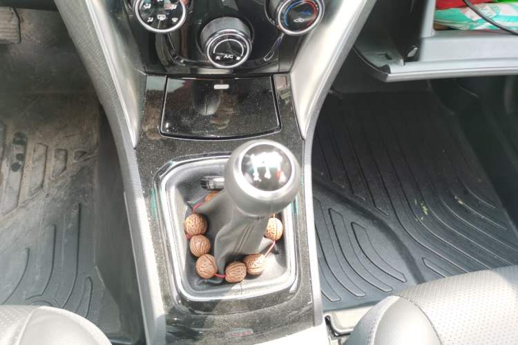 Used BYD F3 2020 1.5L Manual Value Edition Gear Lever
