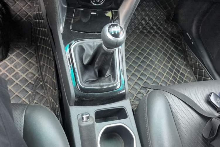 Used BYD F3 2020 1.5L Manual Value Edition Gear Lever