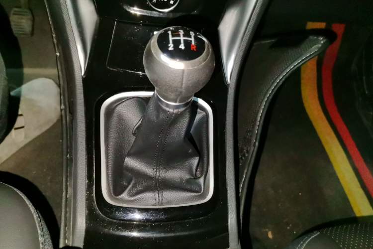 Used BYD F3 2020 1.5L Manual Value Edition Gear Lever