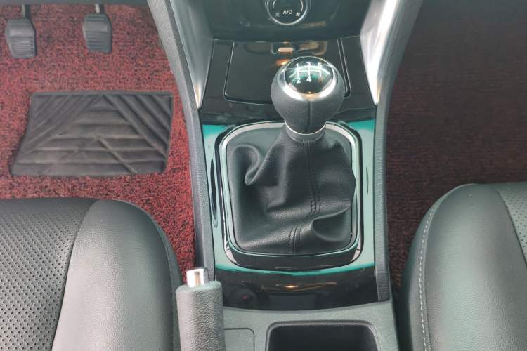 Used BYD F3 2020 1.5L Manual Value Edition Gear Lever
