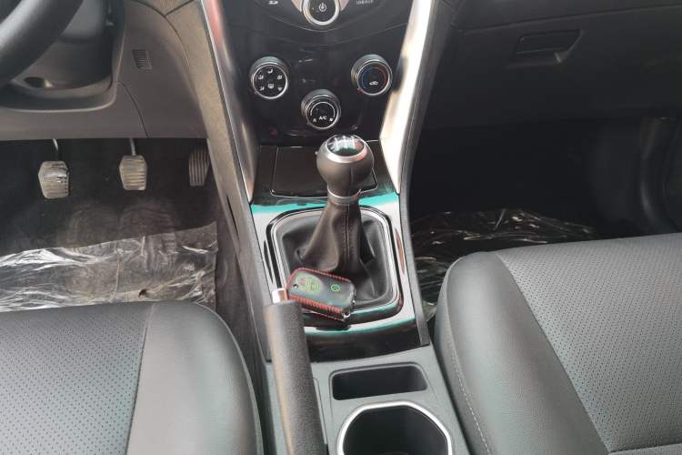 Used BYD F3 2020 1.5L Manual Luxury Edition Gear Lever